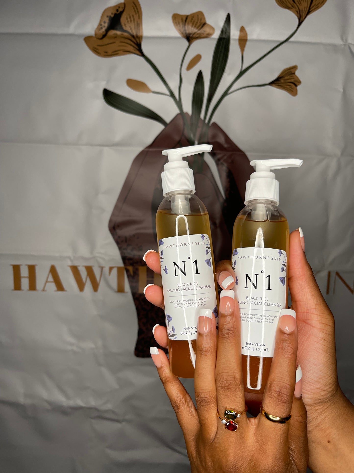 N 1 BLACK RICE HEALING Facial Cleanser