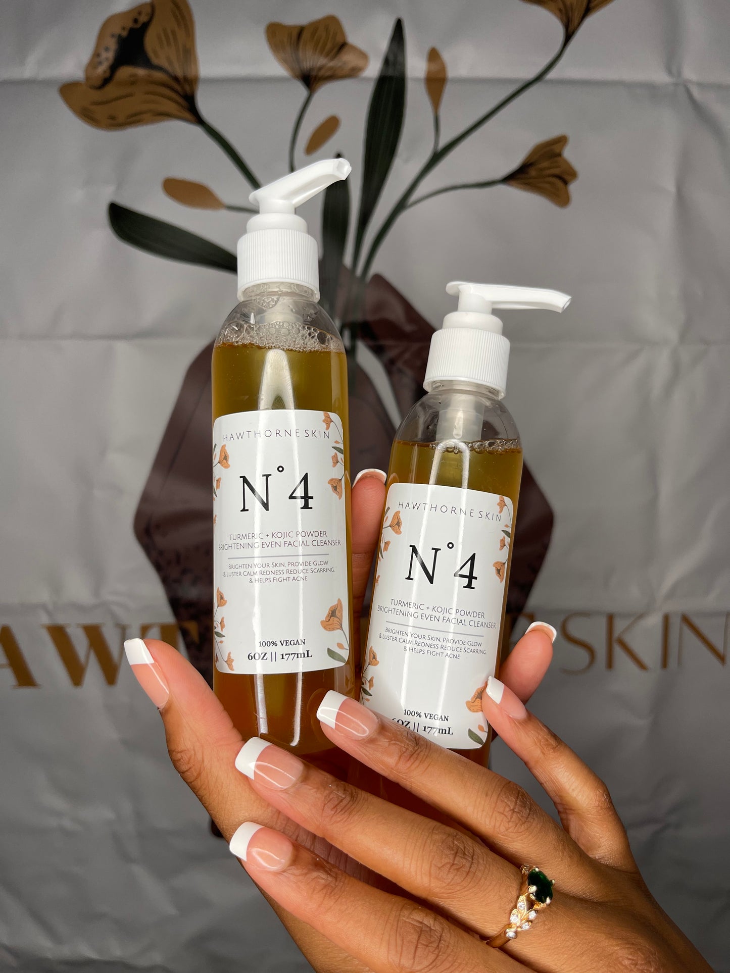 N 4 TURMERIC + KOJIC EVEN Facial Cleanser